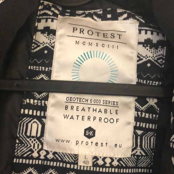 🎉PROTEST/Black&White/Jacket(waterproof)/Size: L🎉 - Picture 4 of 5